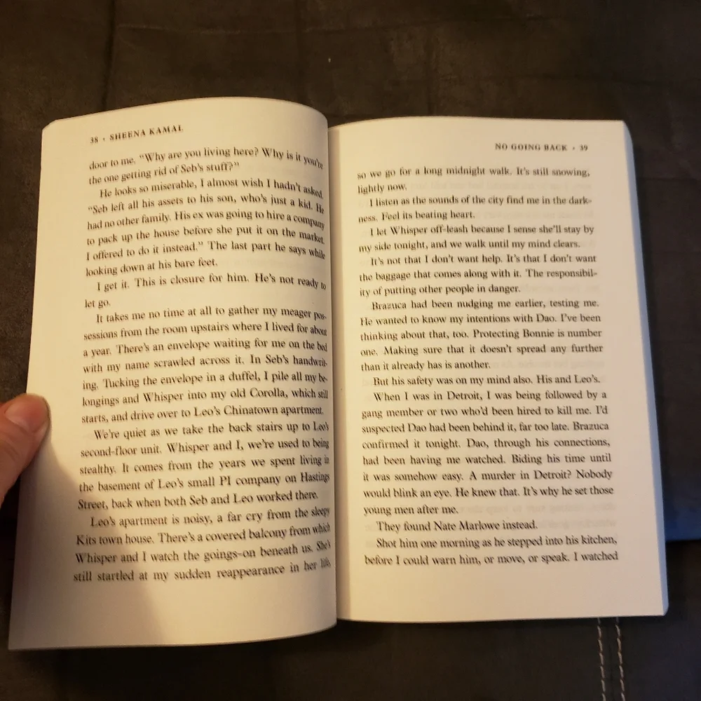 No Going Back‎ by Sheena Kamal   Paperback